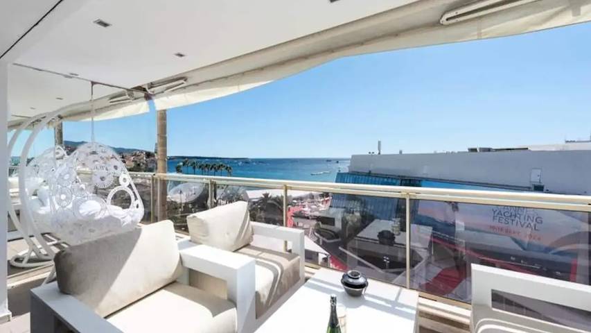 Gîte pour 5 personnes, avec terrasse dans Office de Tourisme de Cannes - 2