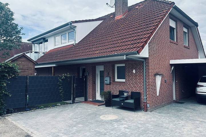 Ferienwohnung für 5 Personen, mit Balkon und Garten in Leer