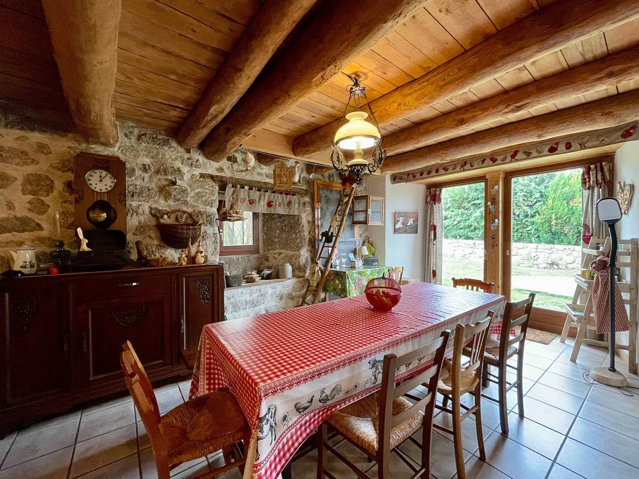 Casa con Encanto en Naturaleza, Cerca de Saugues in Saugues, Macizo Central