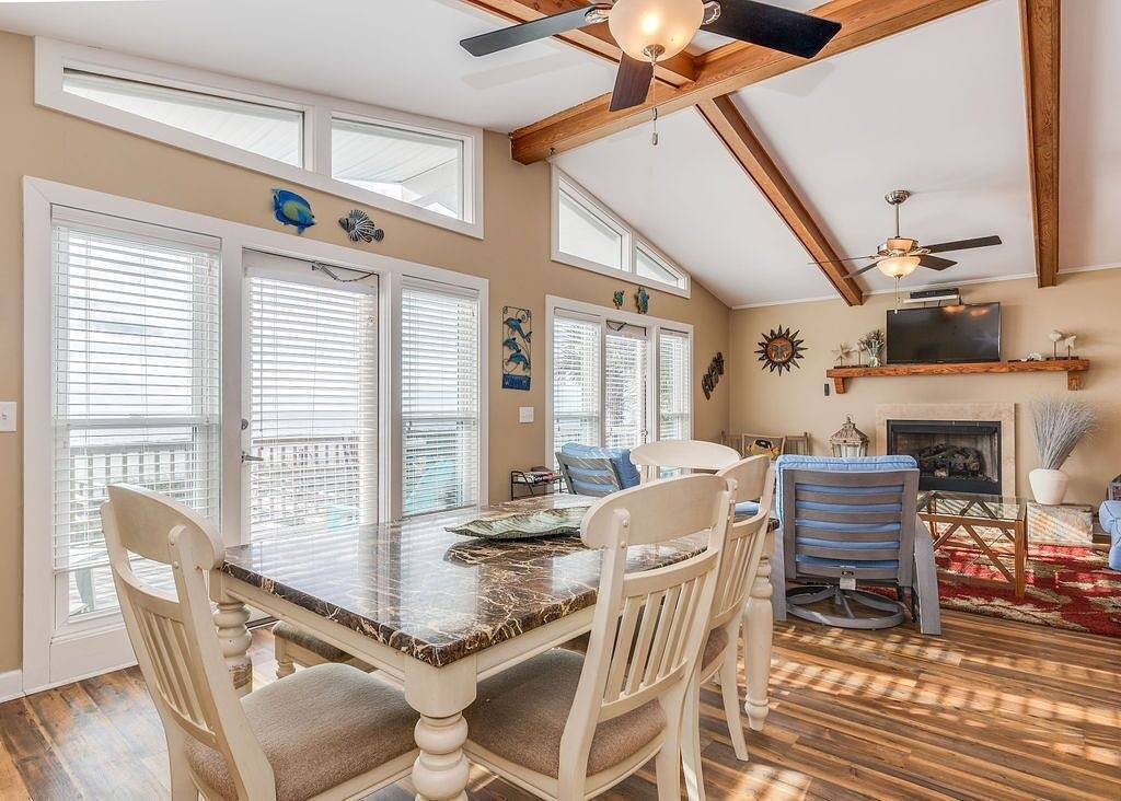 Ganze Wohnung, 'Seascape @ Cabana Blue' ~~ Schön! ~~ Perfekte Finden! ~~ Oceanfront in Folly Beach, Charleston County