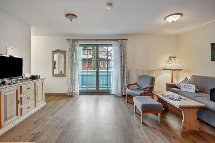 Entire apartment, Studio 'Brünnstein-Zimmer 40' with Pool, Shared Garden and Sauna in Oberaudorf, Bavarian Alps