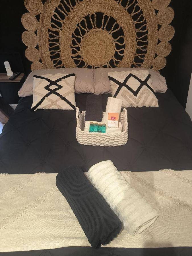 Camping pour 2 personnes, avec terrasse et jardin dans l' Aube - 4