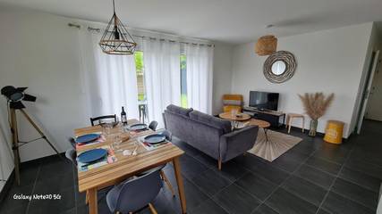 Cottage pour 6 personnes, avec jardin dans Lac de Grand-Lieu