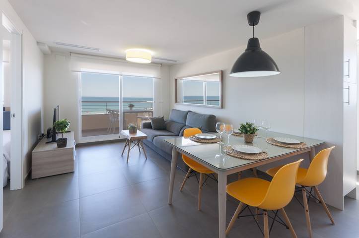 Gîte pour 4 personnes, avec terrasse et jardin à Playa de Gandía - 2