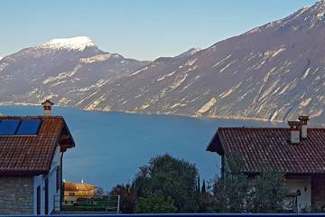 Villa für 5 Personen, mit Terrasse und Garten, mit Haustier in Tremosine