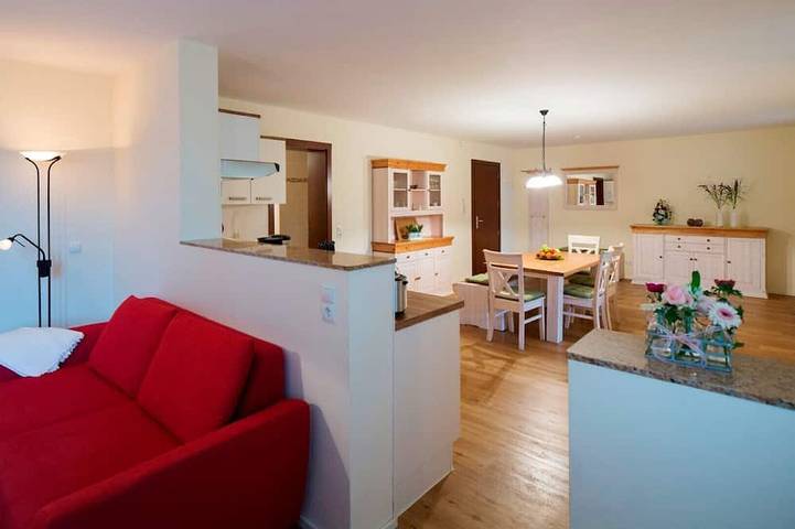 Ferienwohnung für 4 Personen, mit Garten - 1