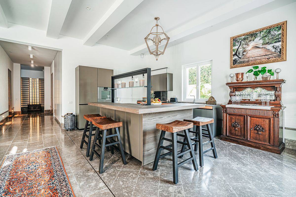 Villa Olivera in Bay of Kotor
