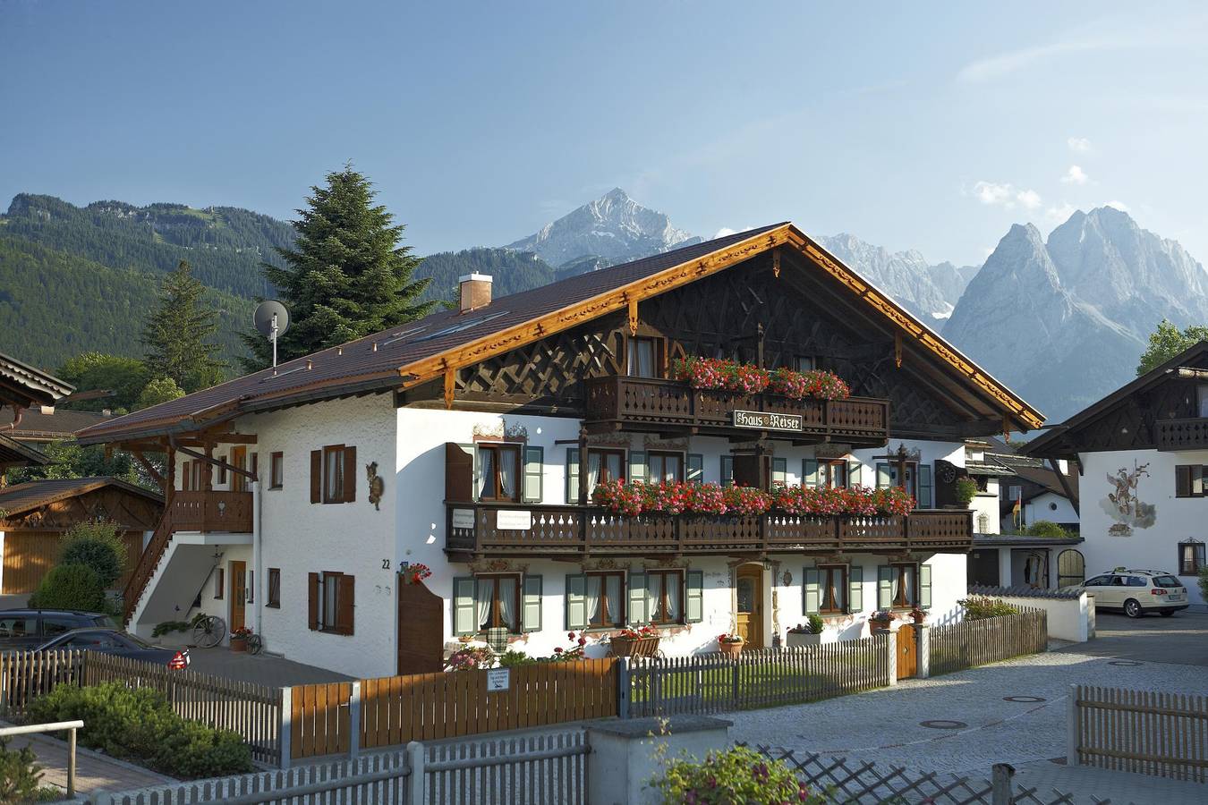 Ganze Ferienwohnung, Ferienwohnung Wank, Dusche, Wc, 1 Schlafraum in Garmisch-Partenkirchen, Bayerische Alpen