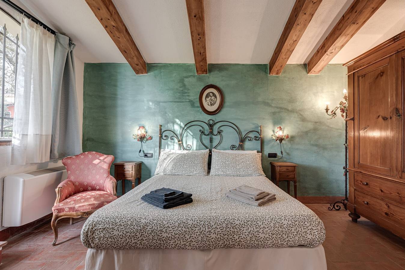 Agritourisme 'Il Pintello - Lo Scricciolo' avec piscine partagée, Wi-Fi et climatisation in Province de Florence