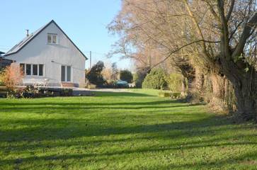 Gîte pour 4 personnes, avec jardin et vue à Gembloux