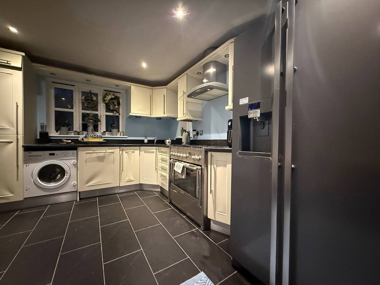Charming Cottage Room with Garden Views in Bedford in Central Bedfordshire