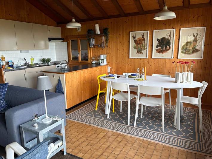 Gîte pour 6 personnes, avec Terrasse et Jardin à Bullet