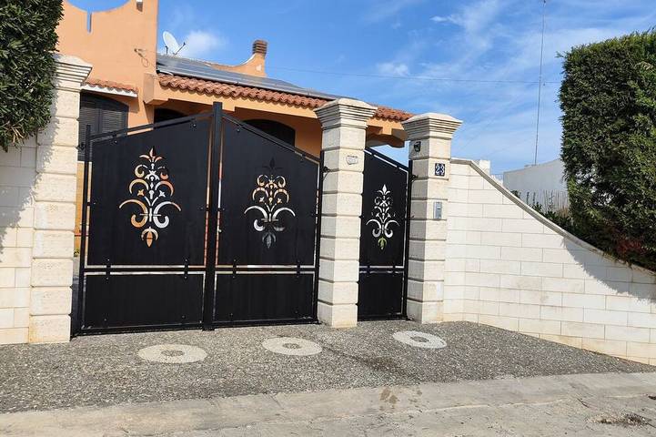 Villa für 12 Personen, mit Garten und Balkon sowie Whirlpool - 1