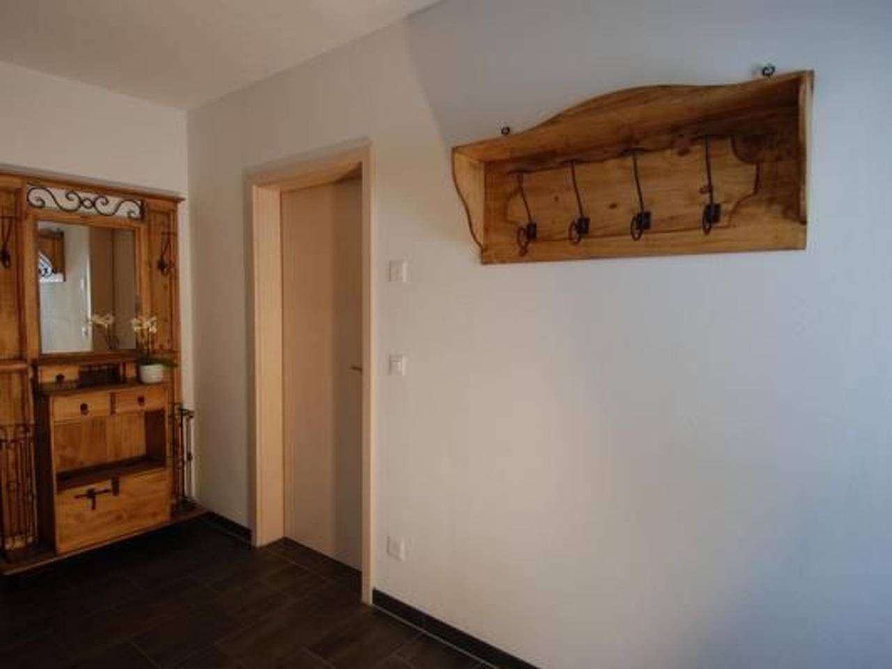 Ganze Wohnung, Feriendorf Uorsin Nr 10 in Scuol, Unterengadin