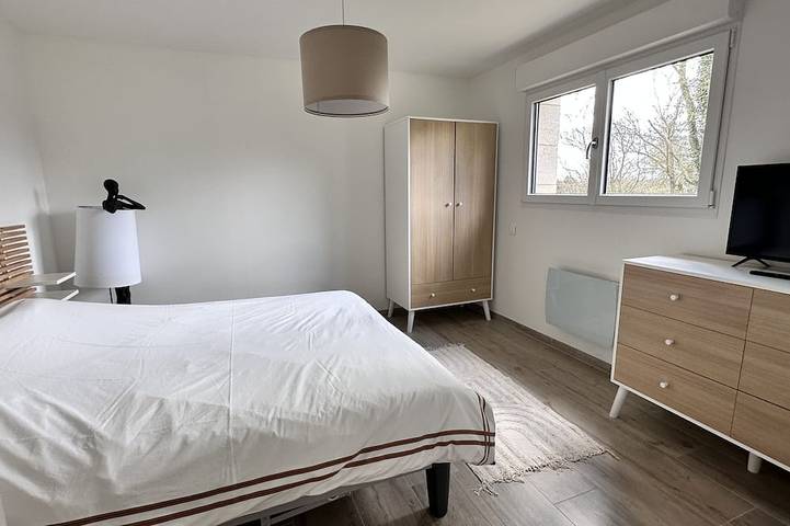 Gîte pour 4 personnes, avec Terrasse à Les Attaques - 2