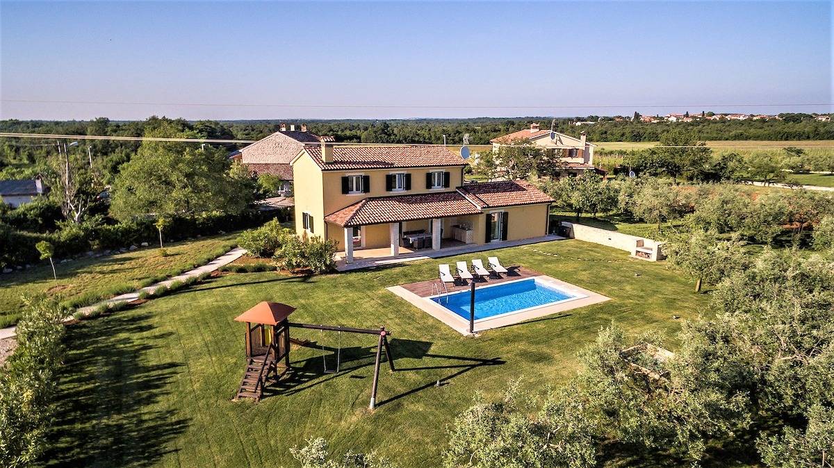 Villa Danelon mit Pool und Blick auf den Olivenhain in Grad Poreč, Porec und Umgebung
