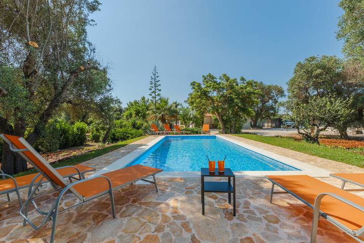 Casa de vacaciones para 4 personas con jardín in San Vito dei Normanni, Salento