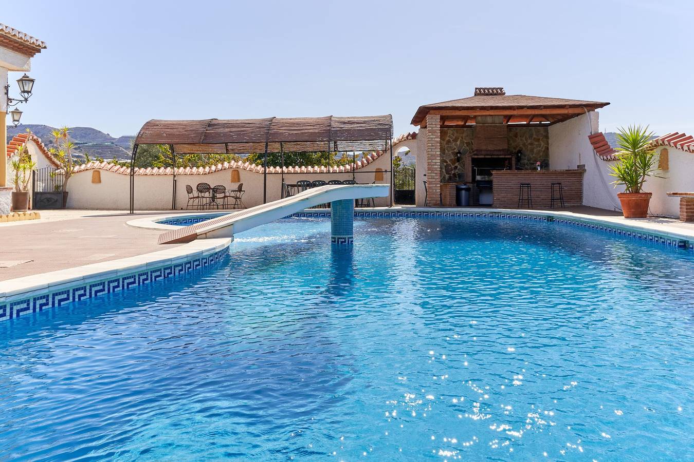 Maison de vacances 'Cabrera' avec vue sur la mer, piscine privée et Wi-Fi in Motril, Costa Granadina