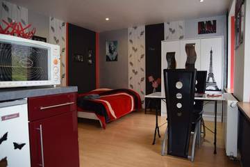 Gîte pour 2 personnes, avec jardin et piscine à Ban-de-Sapt