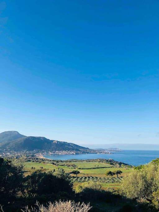 Appartement entier, Studio à 100m de la mer in Aregno, Région de Calvi