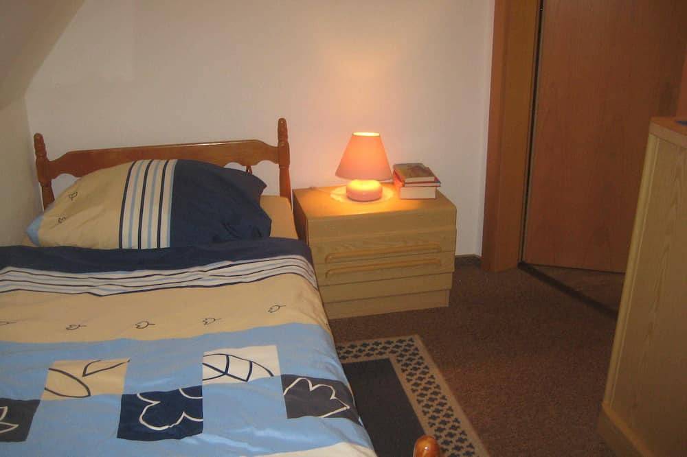 Ganze Wohnung, 2 - - - Og 3-Raum (Bc.a2) - Barlt - Ferienhaus Bärbel in Barlt, Sankt Michaelisdonn und Umgebung