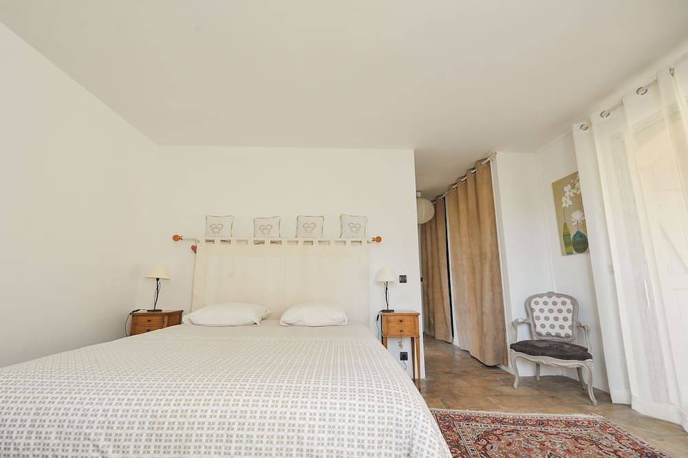 Villa Lou Bres bis, 160m2 pool 4 bedrooms in Cassis, Nationalpark Calanques