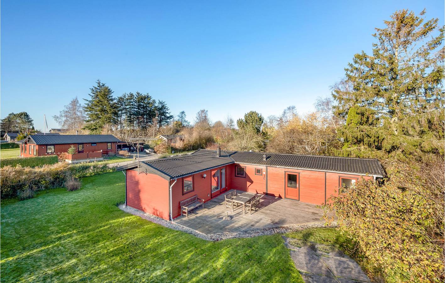 Vacation house for 6 people with yard in Vellerup, Skibby