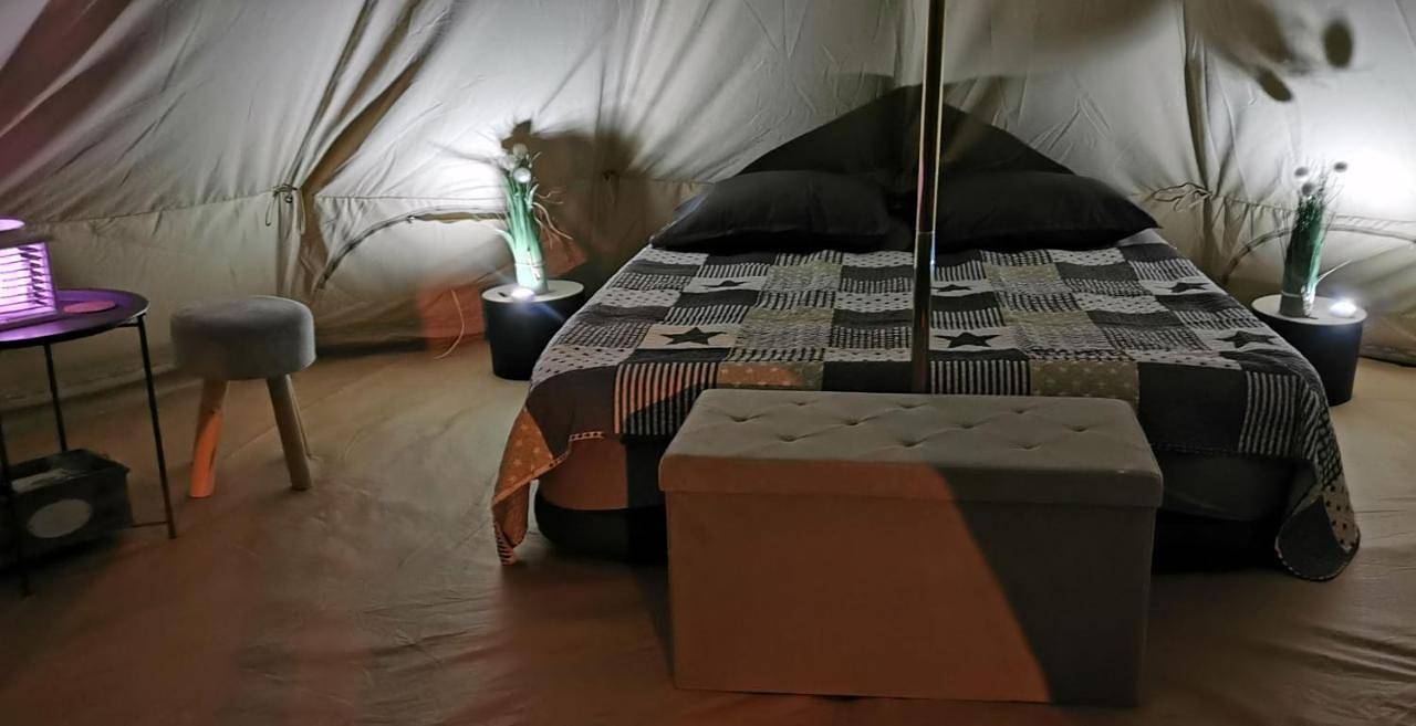 Tent in Κωνστάντζα