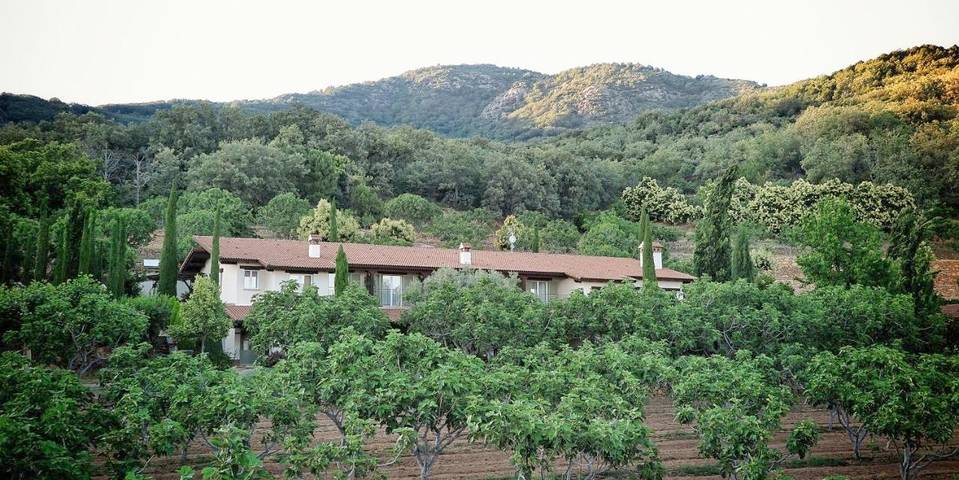 Casa rural para 2 personas, con piscina además de vistas y jardín en La Vera - 2