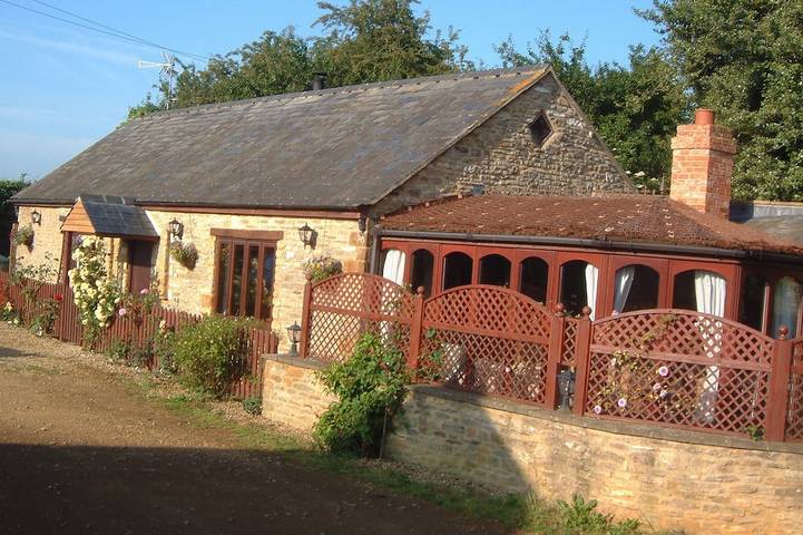 Holiday rental for 4 people, with Hot tub and Terrace as well as Garden in Oxfordshire