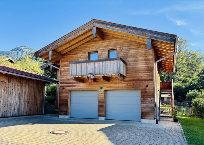Ferienwohnung für 6 Personen, mit Balkon und Terrasse sowie Garten in Staudach-Egerndach