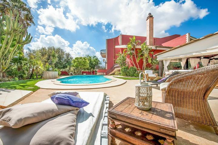 Chalet para 10 personas, con sauna y balcón además de jacuzzi y jardín - 1