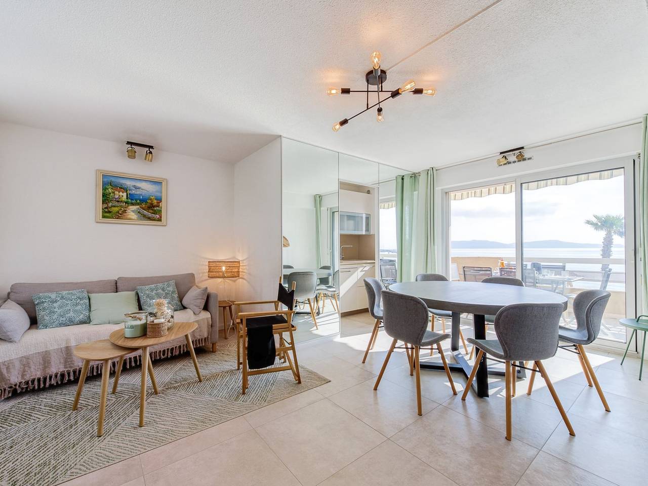 Entire apartment, Le Palazzo del Mar in Cavalaire-sur-Mer, Draguignan region