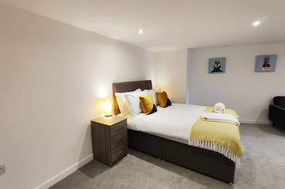 Appartamento intero, Fully Equipped Kitchen, Double room, Parking in Swansea, Swansea e dintorni