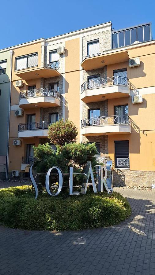 Appartement de vacances pour 4 personnes, avec vue et jardin