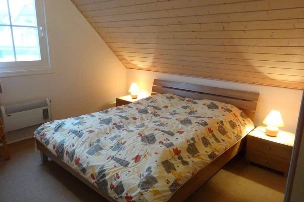 Fh „Pirat Wasserterrasse“ 75m², 4+2 Pers. im Marinapark Scharmützelsee, Sauna, Whirlpool, Kamin in Storkower See, Wendisch Rietz