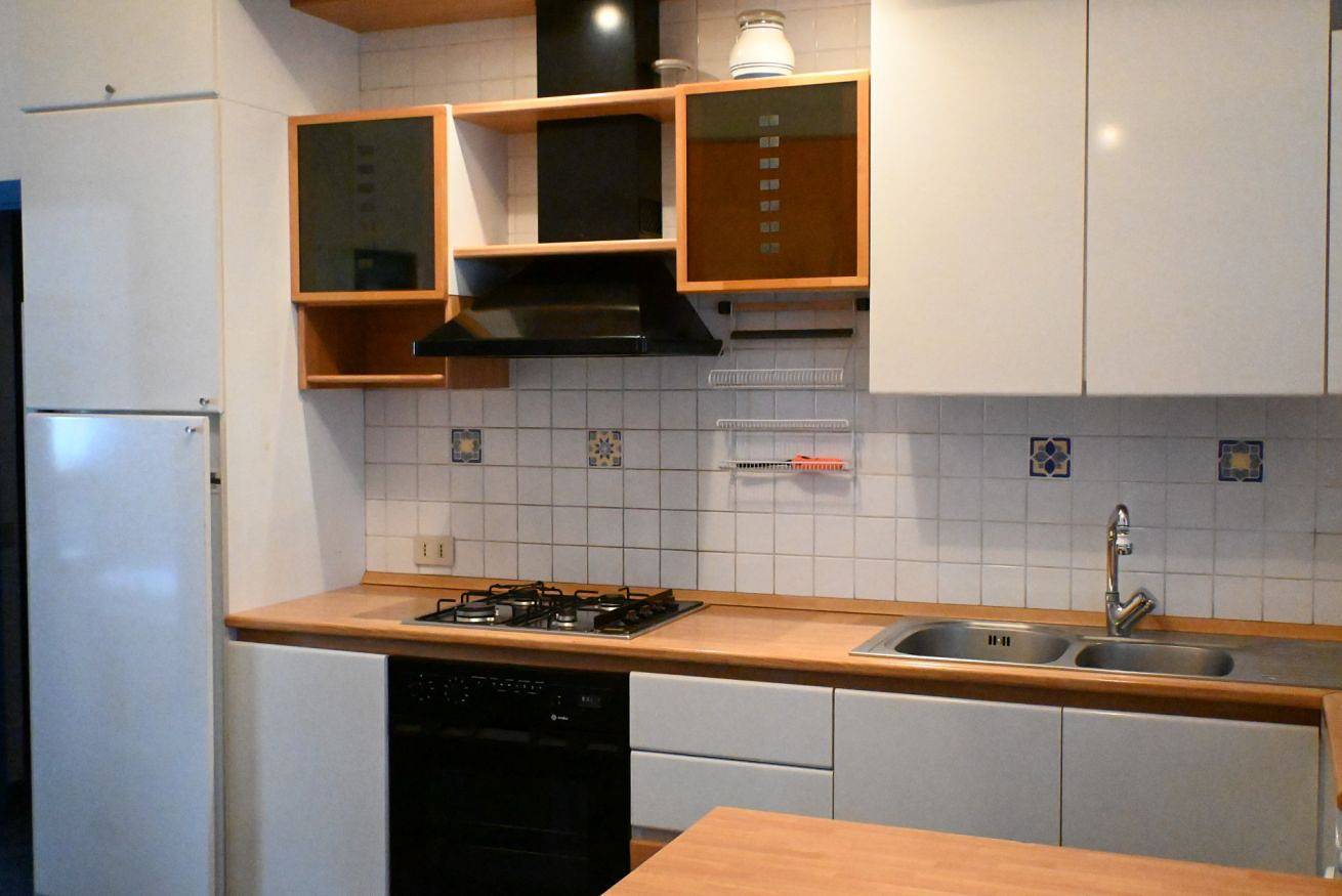 Ganze Wohnung, M244 - Marcelli, three-room apartment with terrace 150m from the sea in Marcelli, Riviera del Conero