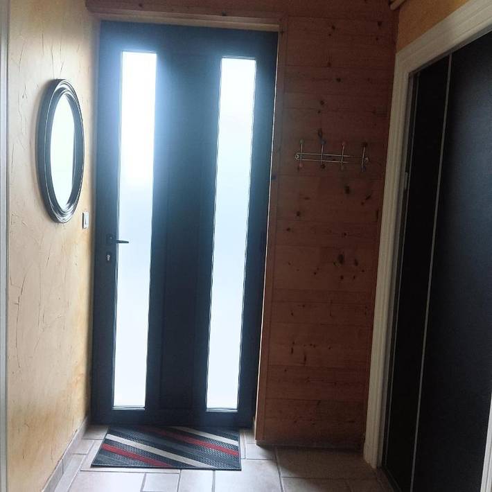 Gîte pour 4 personnes, avec vue et terrasse, animaux acceptés à Thizy-les-Bourgs - 3