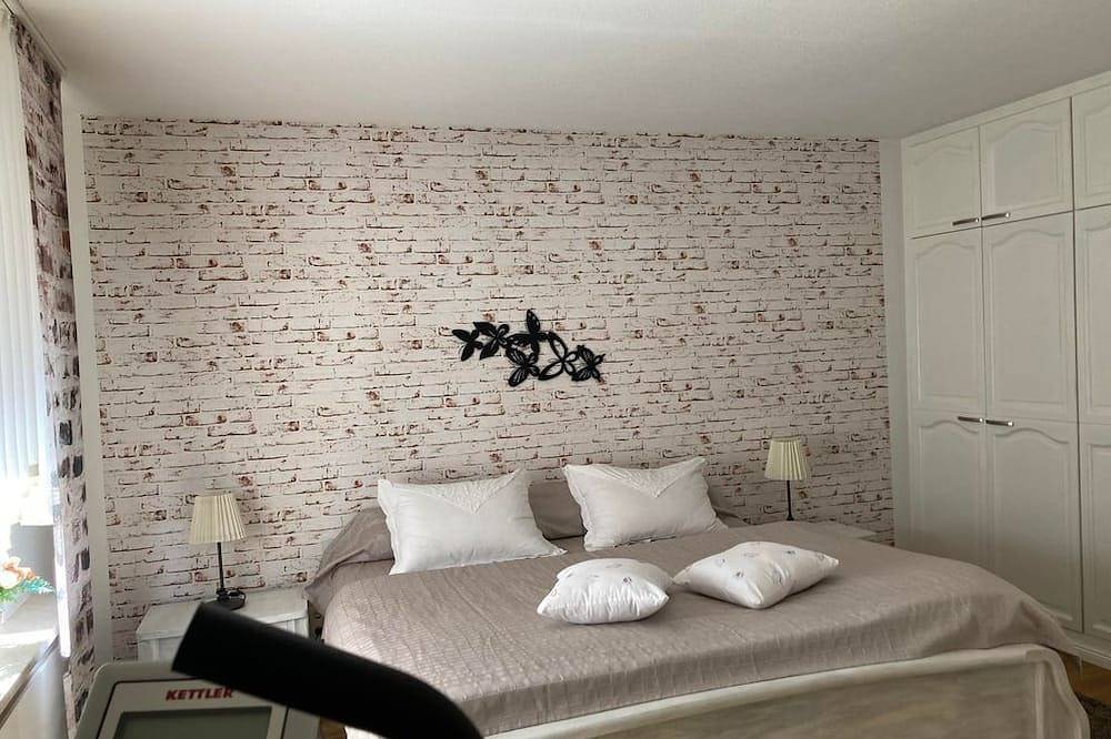 Ganze Wohnung, Ferienwohnung Residenz zur Ahlsburg - Appartement mit 2 Schlafzimmern in Einbeck, Weserbergland