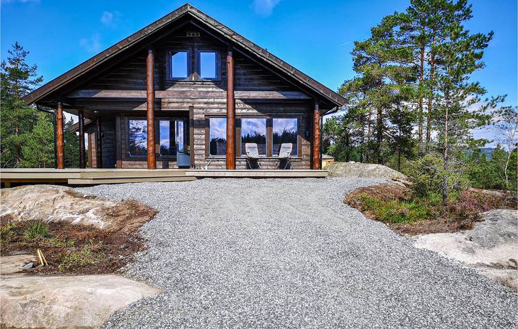 Ferienhaus für 8 Personen, mit Garten und Ausblick sowie Terrasse und Sauna - 1