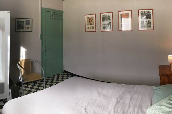 Location de vacances pour 4 personnes, avec balcon et jardin à Plounévez-Lochrist - 3