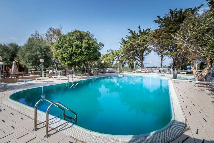 Resort per 5 persone, con piscina e terrazza in Toscana