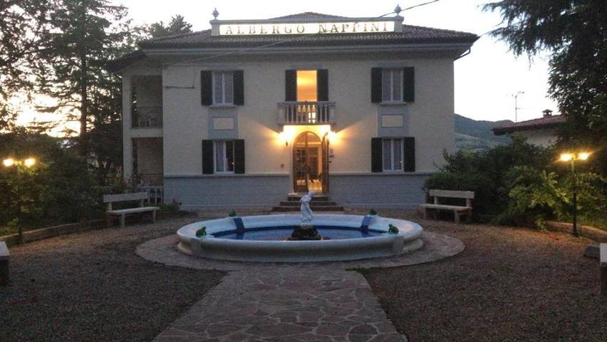 Appartamento per 4 persone, con panorama e giardino in Lizzano in Belvedere