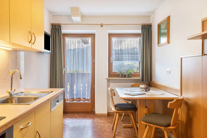 Ferienwohnung für 3 Personen, mit Garten