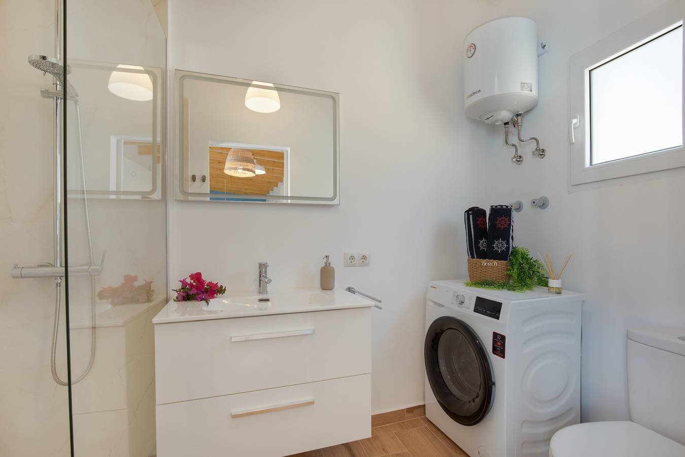 Vakantiehuis 'Seguidilla Relax' met Uitzicht op de Bergen, Wi-Fi en Airconditioning, foto 14