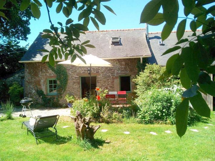 Location de vacances pour 5 personnes, avec Terrasse ainsi que Jardin et Vue à Plonévez-du-Faou