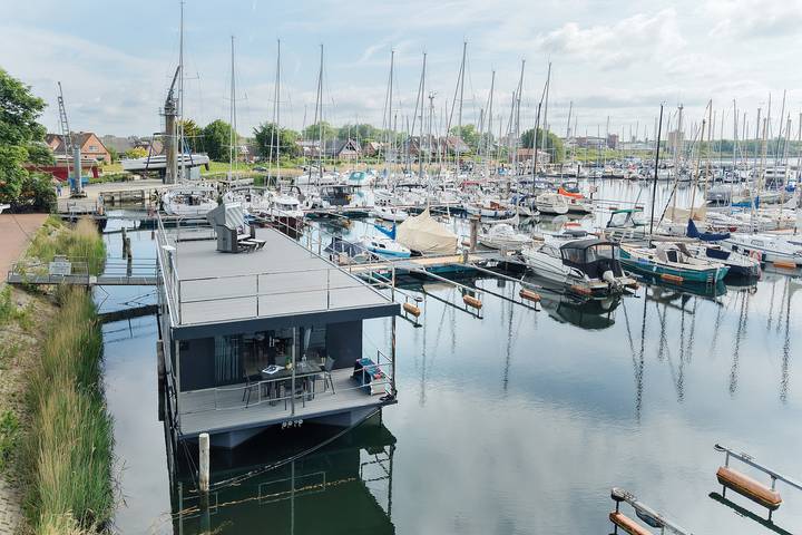 Hausboot für 4 Personen, mit Terrasse und Sauna in Großenbrode