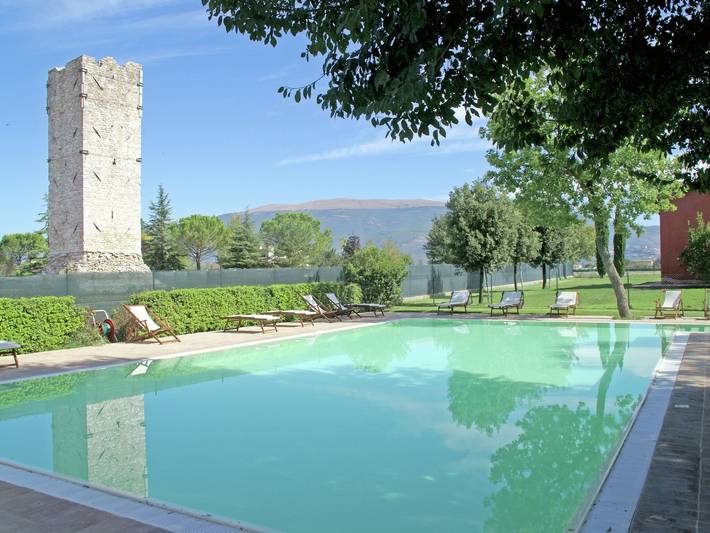 Gîte pour 6 personnes, avec terrasse et piscine à Foligno - 4