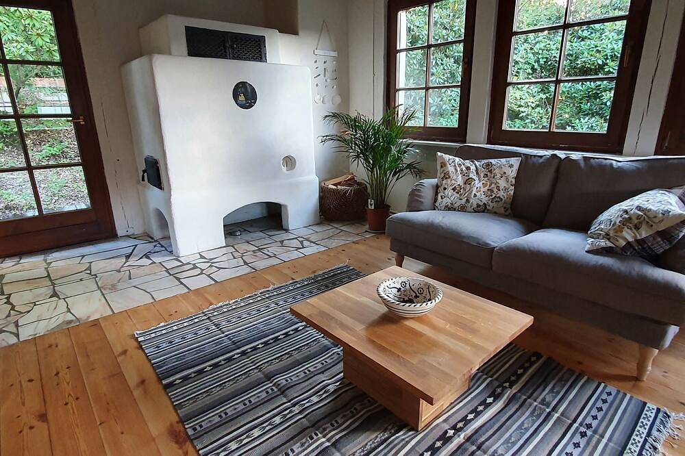 Ganze Wohnung, Ferienwohnung auf historischen Gestüt Urlaub mit dem eigenen Pferd in Bad Hersfeld, Knüllgebirge