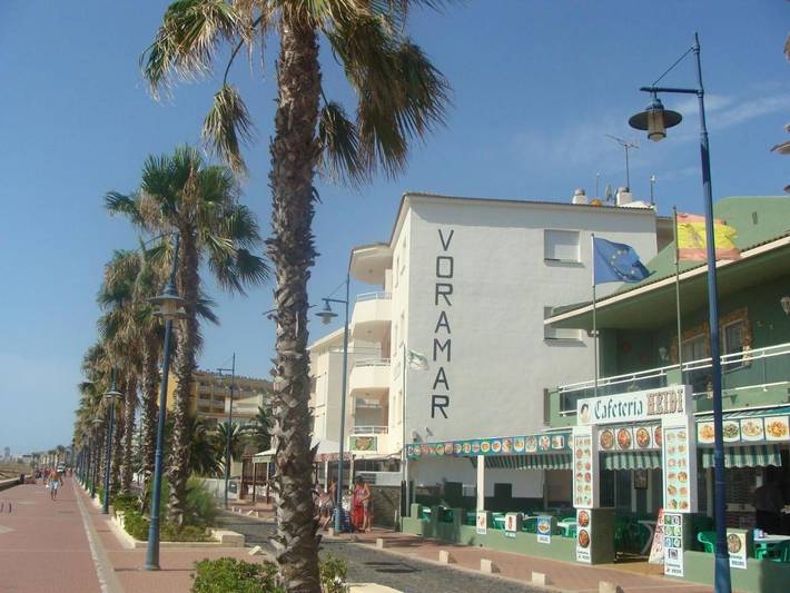 Bungalow für 4 Personen, mit Balkon und Terrasse sowie Garten und Pool in Peñiscola - 2